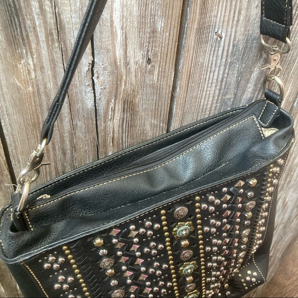 Montana West Studded C&C Shoulder Bag - Picture 6 of 12